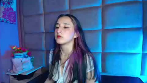 charlottestuart_ online show from 14, 3, 2026