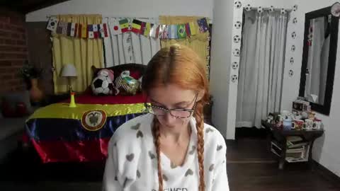 Snapshot of charlottewillson chatting on 26, 6, 2026 Charlotte online show from 26, 6, 2026