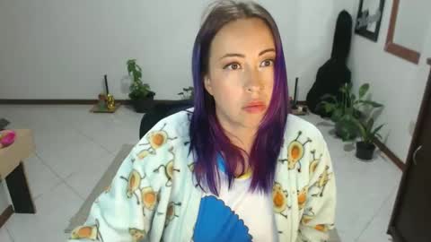 charlottezoe online show from 22, 5, 2026