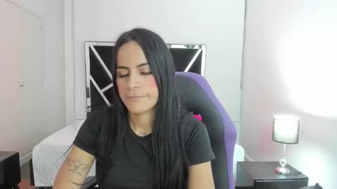    online show from 25, 9, 2025