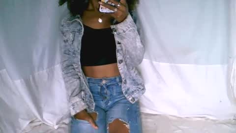 charmantegirl007 online show from 23, 9, 2025