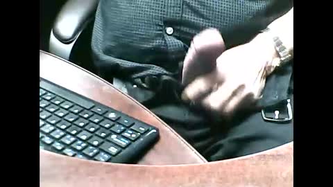 charmeur2672 online show from 1, 12, 2025