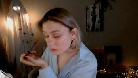 Michelle  online show from 6, 11, 2025