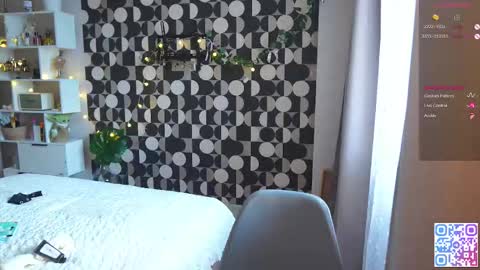 Snapshot of charming_daisy chatting on 4, 2, 2026 my fansly Charming daisy My Wishlist for new toys online show from 4, 2, 2026