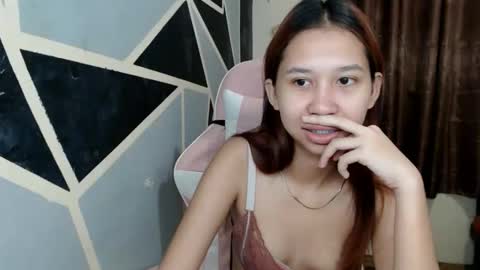 Charm online show from 5, 12, 2025