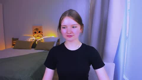 Snapshot of charminglookeva chatting on 22, 6, 2026 Im Eva online show from 22, 6, 2026