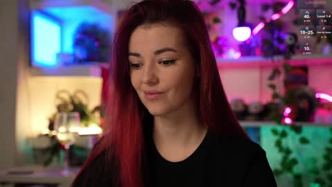 Snapshot of charmings_054 chatting on 12, 1, 2025 Belle and Miley online show from 12, 1, 2025