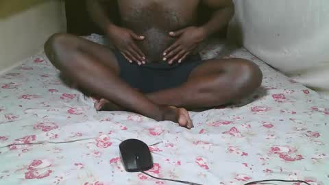 Snapshot of charmly_ chatting on 23, 10, 2025 charmly_ online show from 23, 10, 2025