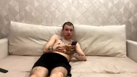 Snapshot of charmsexycouple chatting on 11, 5, 2026 Vin and Katie online show from 11, 5, 2026