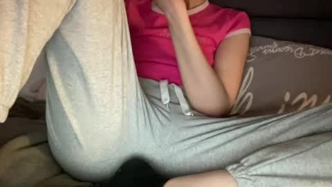 Snapshot of chase_vicky chatting on 29, 6, 2026 Vicky online show from 29, 6, 2026