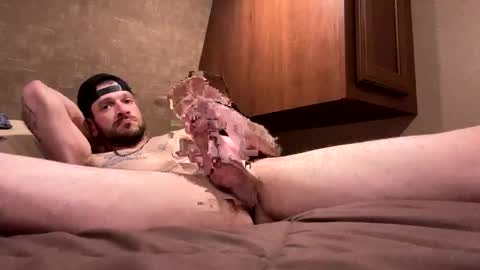 Snapshot of chaserandall1264 chatting on 18, 11, 2025 chaserandall1264 online show from 18, 11, 2025