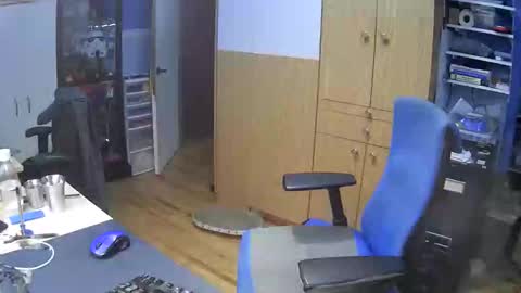 wanaBeYourToy online show from 15, 12, 2025