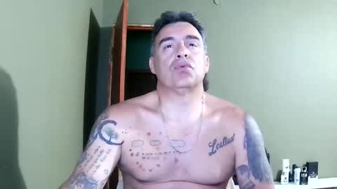 Snapshot of chato012 chatting on 1, 1, 2025 chato012 online show from 1, 1, 2025