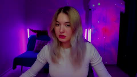 Snapshot of chatur_lady_ chatting on 25, 12, 2024 Betty online show from 25, 12, 2024