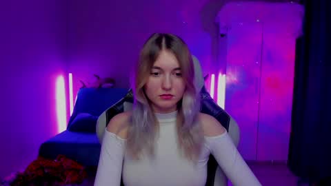Snapshot of chatur_lady_ chatting on 17, 1, 2025 Betty online show from 17, 1, 2025