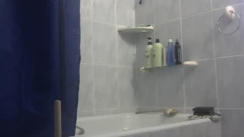 Snapshot of chaturbatordeluxe chatting on 18, 12, 2025 chaturbatordeluxe online show from 18, 12, 2025