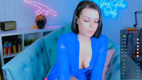 Snapshot of chaturkaterina chatting on 29, 1, 2025 Miss Harmony online show from 29, 1, 2025