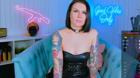 Snapshot of chaturkaterina chatting on 17, 2, 2025 Miss Harmony online show from 17, 2, 2025