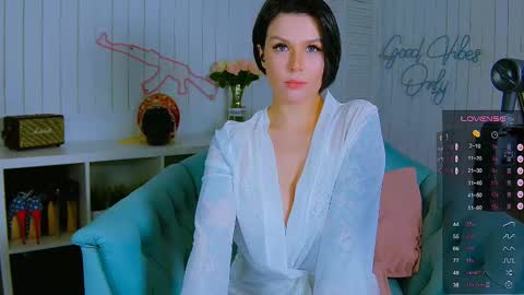 Snapshot of chaturkaterina chatting on 6, 3, 2025 Miss Harmony online show from 6, 3, 2025