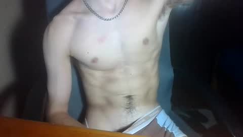 Snapshot of chavalgym21 chatting on 21, 9, 2025 chavalgym21 online show from 21, 9, 2025