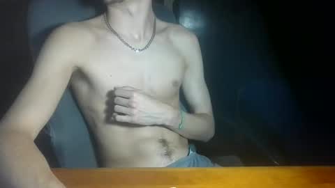 Snapshot of chavalgym21 chatting on 24, 9, 2025 chavalgym21 online show from 24, 9, 2025