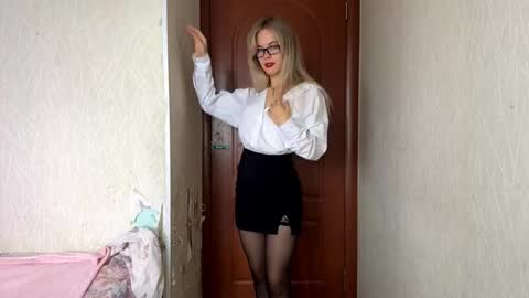 Milissa online show from 21, 9, 2025