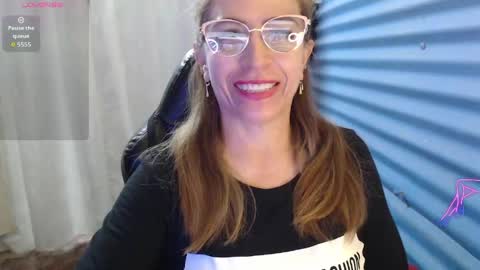 Snapshot of chayla_ruiz chatting on 25, 4, 2026 CHAYLA VICTORIA RUIZ online show from 25, 4, 2026