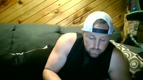 Snapshot of cheeks15 chatting on 30, 10, 2025 cheeks15 online show from 30, 10, 2025