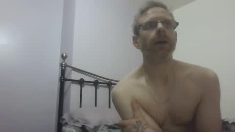 Snapshot of cheeky19841 chatting on 31, 12, 2024 cheeky19841 online show from 31, 12, 2024