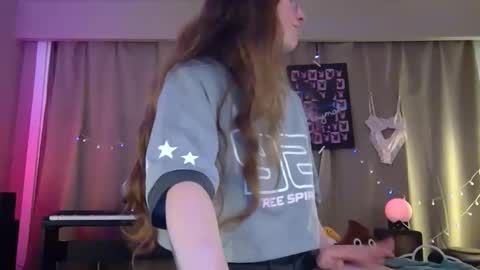 CheekyNightOwl online show from 24, 4, 2026