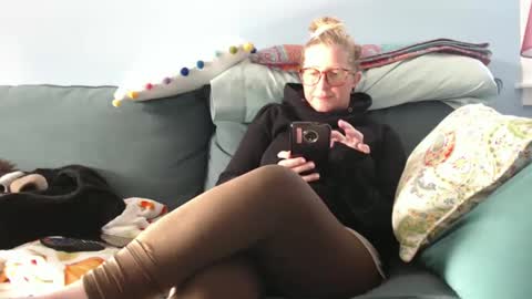 Snapshot of chelseasentra1 chatting on 6, 1, 2025 Chelsea online show from 6, 1, 2025
