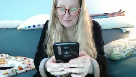 Snapshot of chelseasentra1 chatting on 6, 2, 2025 Chelsea online show from 6, 2, 2025
