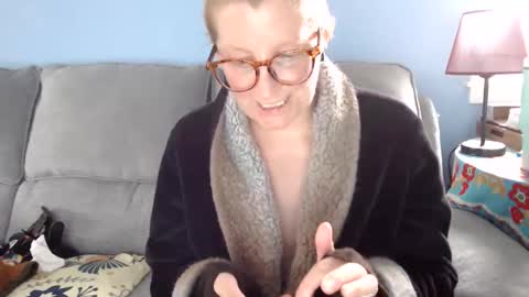 Snapshot of chelseasentra1 chatting on 18, 5, 2026 Chelsea online show from 18, 5, 2026