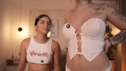 chelsey_hudson online show from 27, 2, 2026