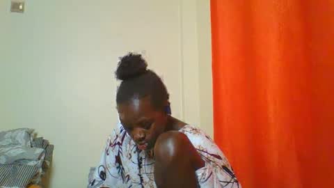 Snapshot of chelsy_2 chatting on 13, 5, 2026 chelsy 2 online show from 13, 5, 2026