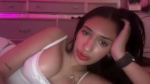 cherliecarmen online show from 29, 1, 2025