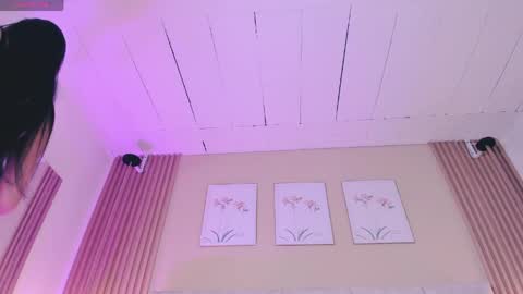 cherlyn_1 online show from 25, 5, 2026