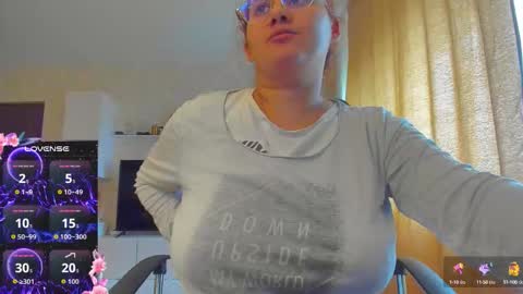 mayra online show from 7, 10, 2025