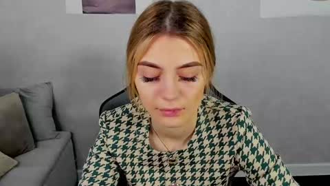 cherry_pr1ce online show from 13, 1, 2025