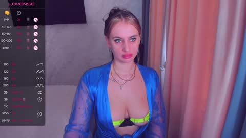 Snapshot of cherry_starrr chatting on 31, 1, 2025 cherry_starrr online show from 31, 1, 2025