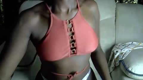 Cherry venuss online show from 17, 11, 2025