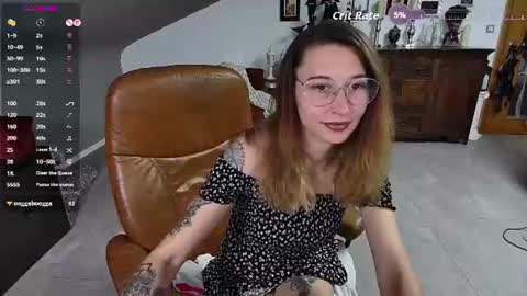 Snapshot of cherryangle chatting on 18, 7, 2026 Leonie online show from 18, 7, 2026