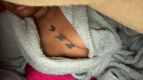 cherryb online show from 2, 3, 2025