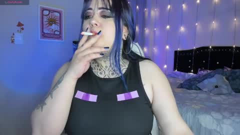  dayis independent model  online show from 4, 4, 2026