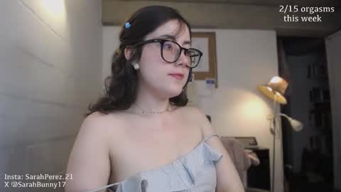 Snapshot of cherrybunny21 chatting on 27, 9, 2025 Sarah Prez online show from 27, 9, 2025