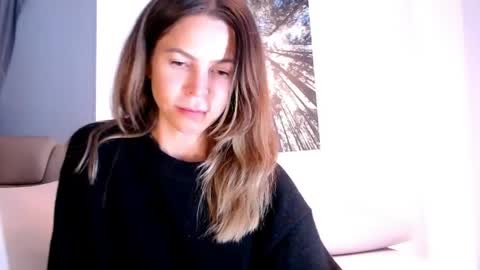 Anna online show from 10, 4, 2026