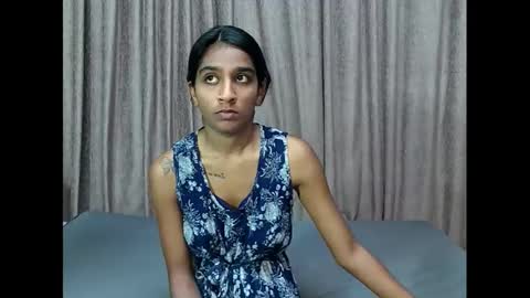 Snapshot of cherryindian4u69 chatting on 23, 12, 2024 leah online show from 23, 12, 2024