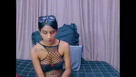 Snapshot of cherryindian4u69 chatting on 24, 12, 2024 leah online show from 24, 12, 2024