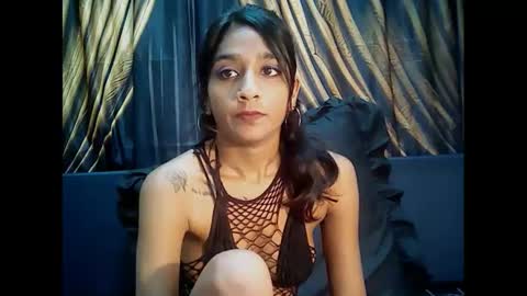 Snapshot of cherryindian4u69 chatting on 10, 1, 2025 leah online show from 10, 1, 2025