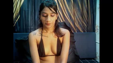 Snapshot of cherryindian4u69 chatting on 10, 1, 2025 leah online show from 10, 1, 2025